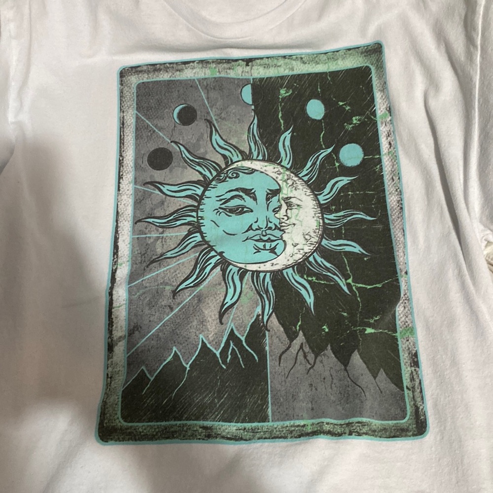 No Stains, White, Medium